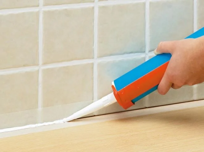 Protect Your Tiles: The Best Grout Sealing Services in Hamilton by The Regrouting Co.